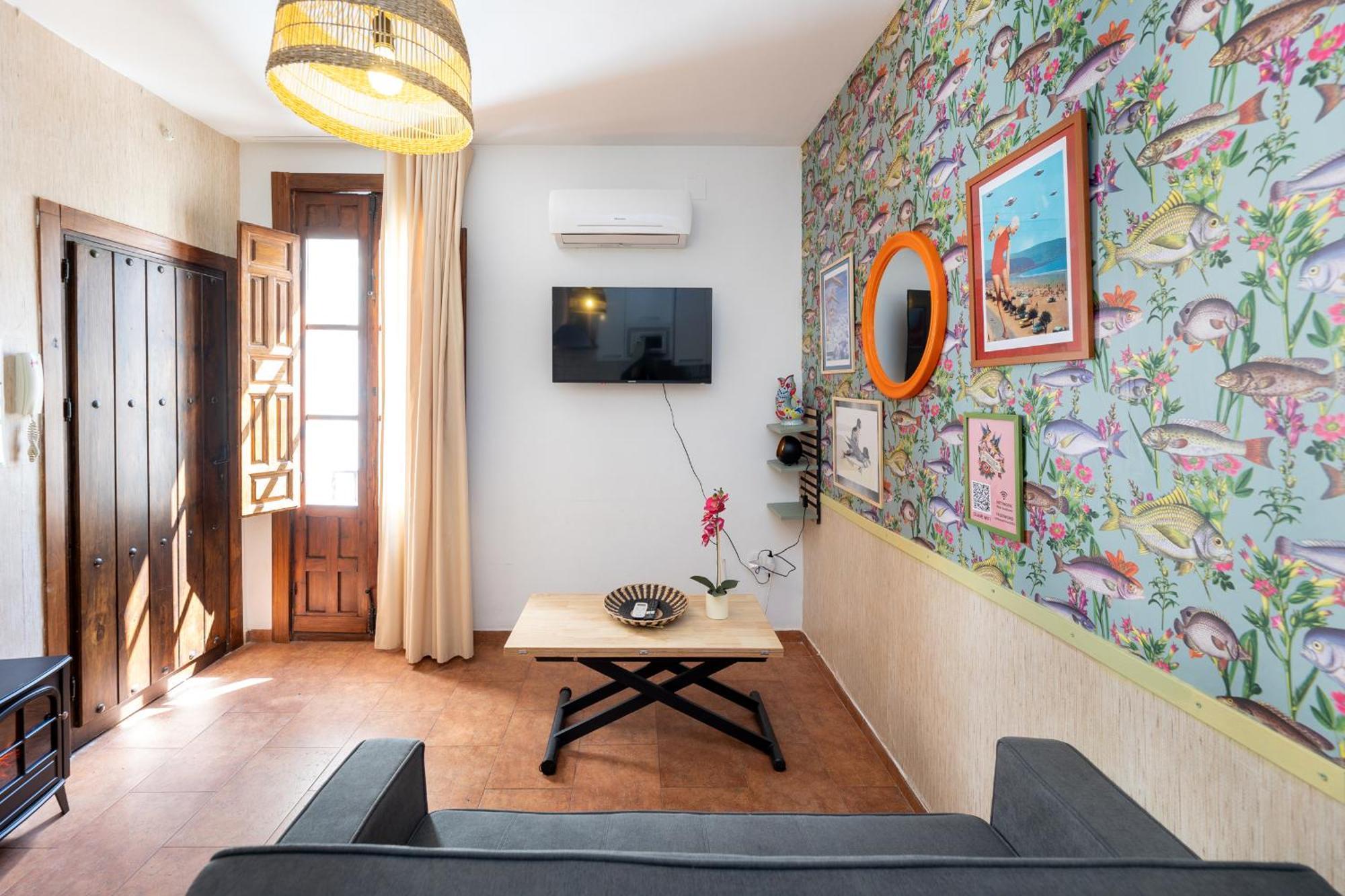 Apartamentos - Pinksparrow - Granada Pokoj fotografie