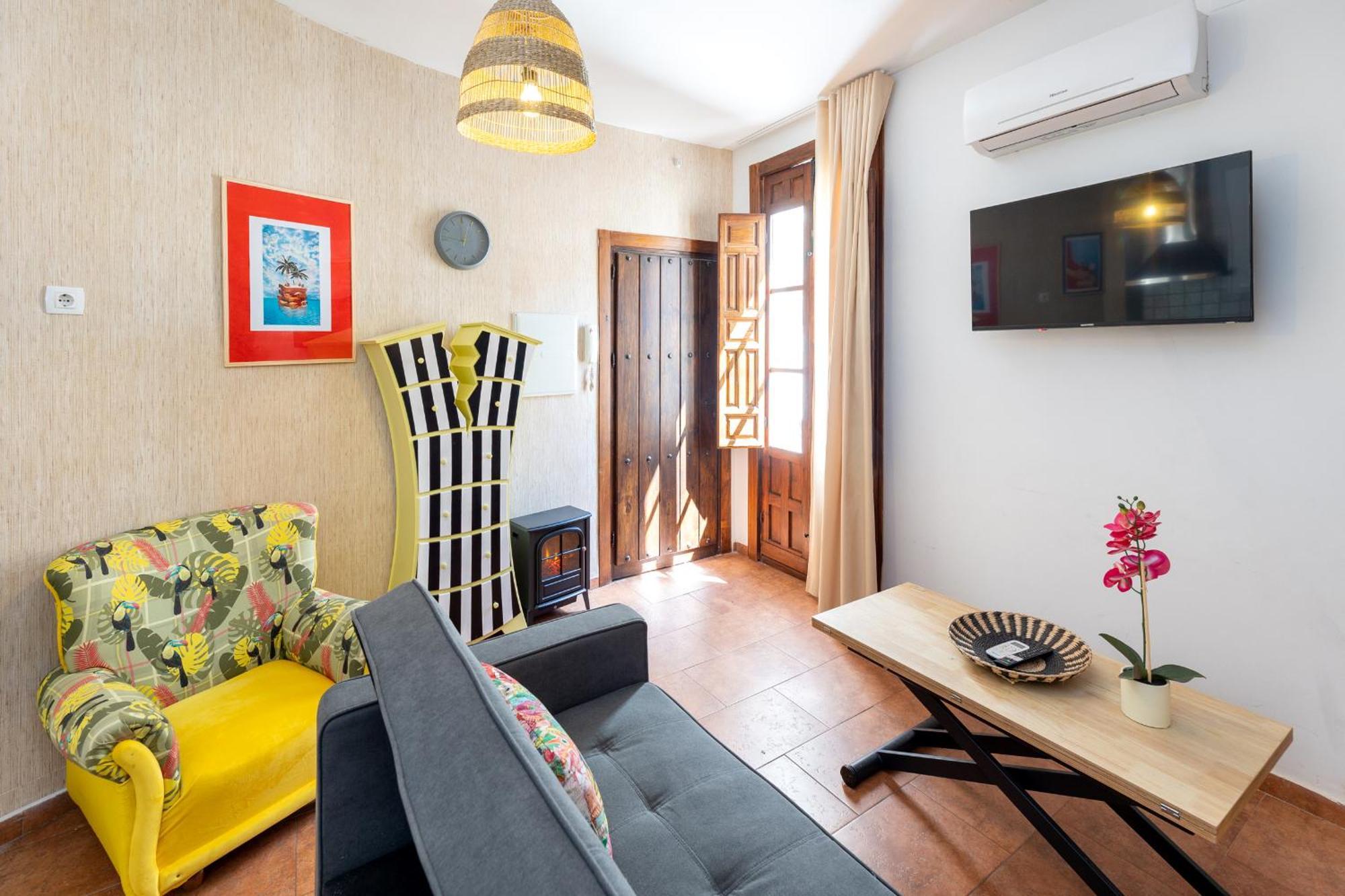 Apartamentos - Pinksparrow - Granada Pokoj fotografie
