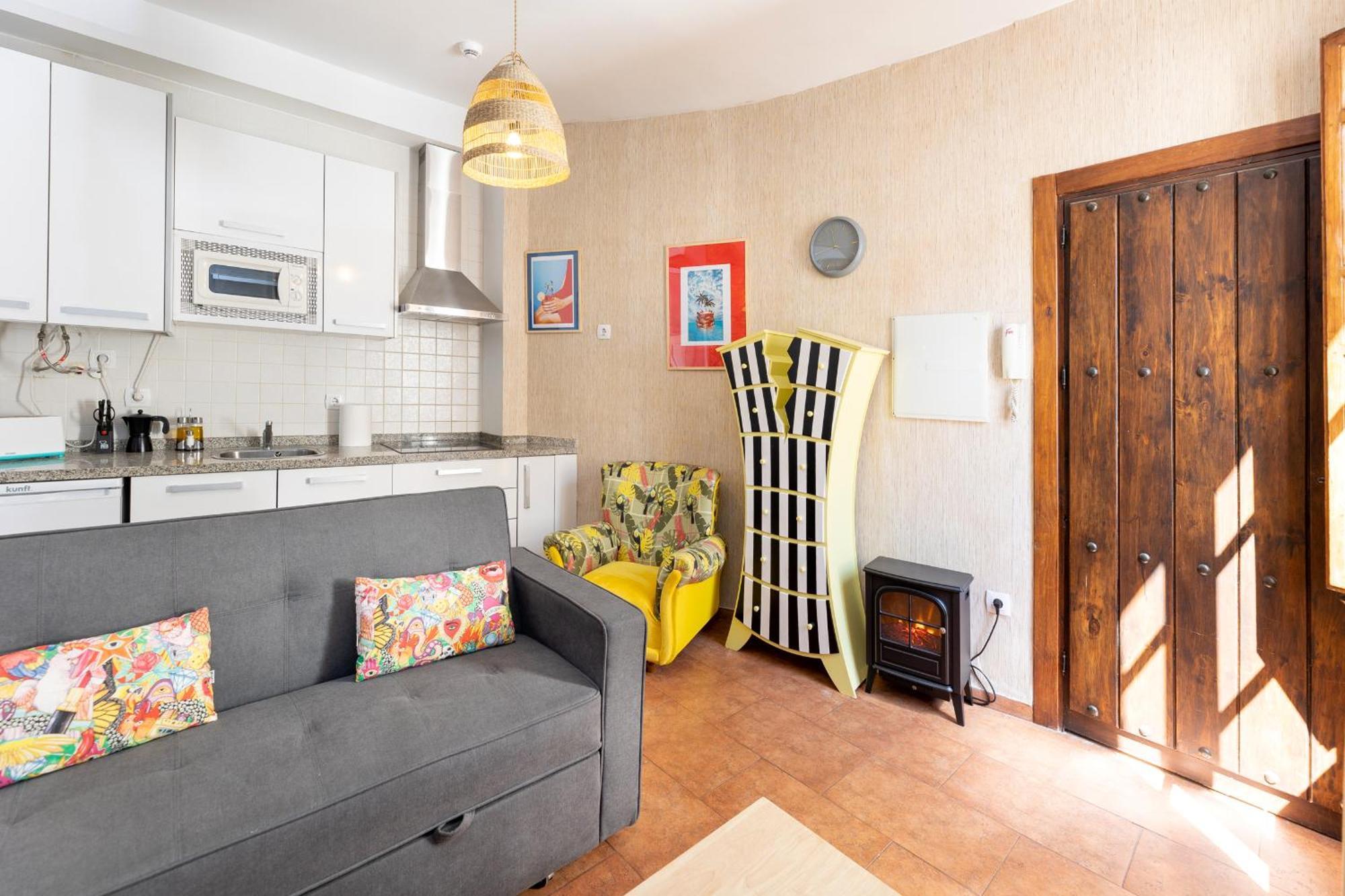 Apartamentos - Pinksparrow - Granada Pokoj fotografie